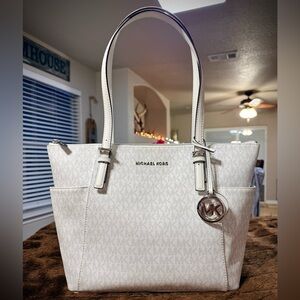 NWOT Michael Kors Charlotte Tote